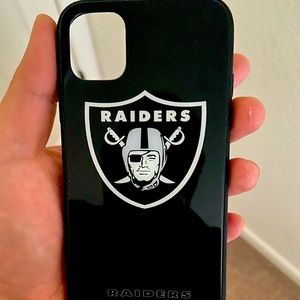 Iphone 11 Raiders Case